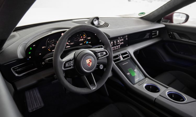 Porsche Taycan jetzt auch als 476 PS starker Hecktriebler 8 750x450 - Porsche Taycan jetzt auch als 476 PS starker Hecktriebler