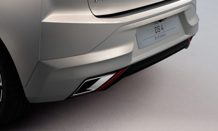 DS4 2021 AUTOmativ.de 17 750x450 - Neuer DS4 (2021): Deutsch auf Französisch