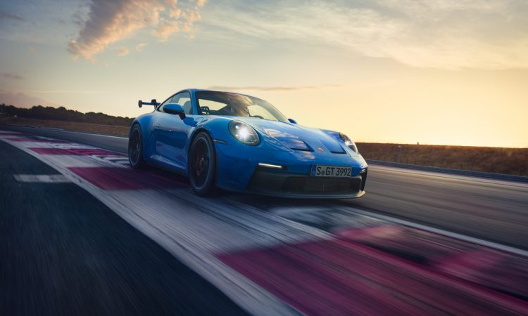 Neuer Porsche 911 GT3 992 Shark Blue 510 PS AUTOmativ.de 5 750x450 - Neuer Porsche 911 GT3 (992) 17 Sekunden schneller als Vorgänger