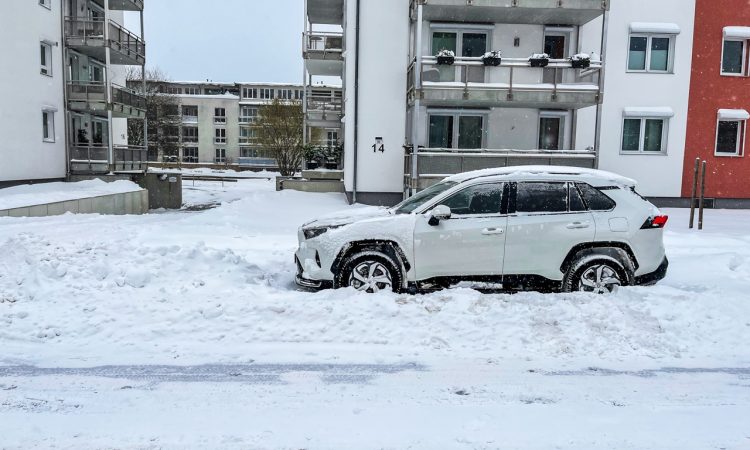 Toyota RAV4 Plug in Hybrid PHEV Test Fahrbericht AUTOmativ.de 37 750x450 - Fahrbericht Toyota RAV4 PHEV: 306 PS-Hybrid-SUV perfekt für den Winter?