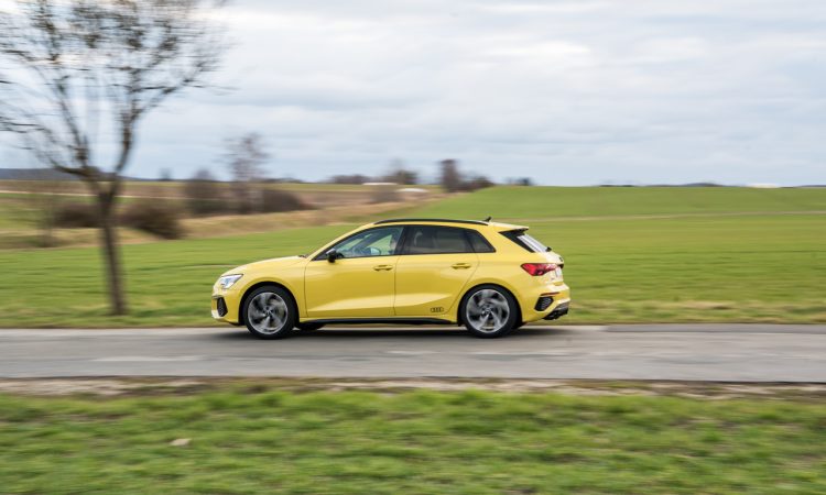 Audi S3 vs. Golf 8 R Review Test Ausstattung Preis Fahrdynamik Technologie Autobahn AUTOmativ.de Benjamin Brodbeck 57 750x450 - Fahrbericht Audi S3 (310 PS): Der Golf R von Audi?