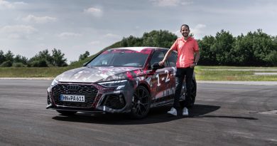 Neuer Audi RS 3 MJ 2022 mit 5Zylinder und 400 PS im ersten Check und Mitfahrt Drift Mode Torque Splitter AUTOmativ.de Benjamin Brodbeck 125 390x205 - Neuer Audi RS 3 mit 5-Zylinder und Torque Splitter: Erste Mitfahrt!