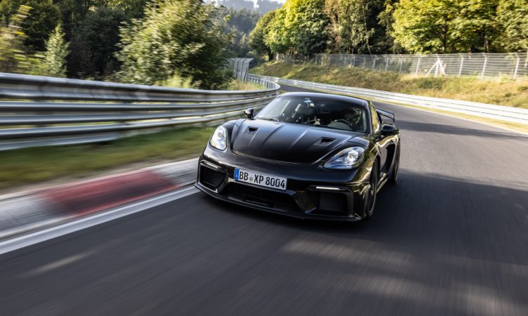 Neuer Porsche 718 Cayman GT4 RS Nordschleife Rekord AUTOmativ.de 8 750x450 - Neuer Porsche 718 Cayman GT4 RS mit mega Flügel und neuem Nordschleifen-Rekord!