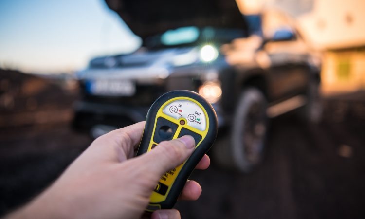 Mitsubishi L200 Offroad Paket Pick Up mit Seilwinde TJM Fahrwerk Schnorkel Umbau Offroad 4x4 Test Offroad Park Fahrbericht Review AUTOmativ.de Benjamin Brodbeck 37 750x450 - Mitsubishi L200 Off Road Test: Schweres Gelände kann so easy sein!