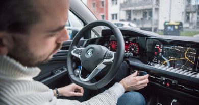 Saphe Drive Mini Verkehrsalarm Blitzerwarner Test Tech Gadget kaufen AUTOmativ.de 14 390x205 - Saphe Drive Mini Verkehrsalarm und Blitzerwarner im Test [UPDATE]