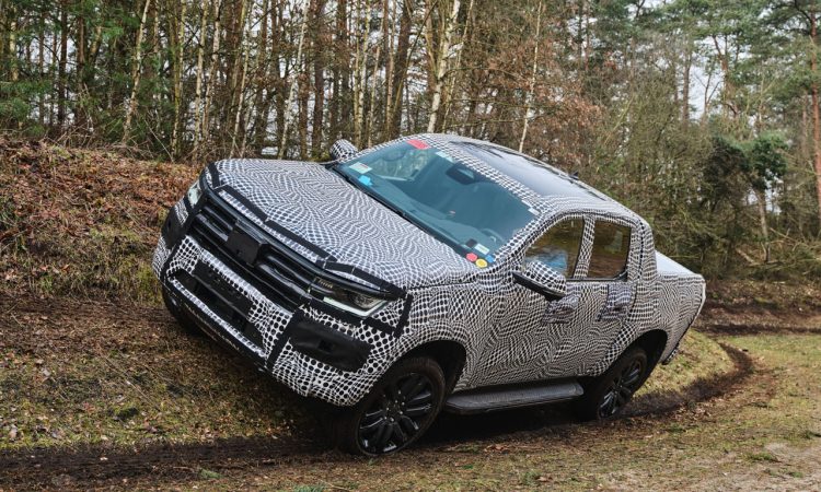 Volkswagen VW Amarok 2023 Erste Bilder Prototyp Offroad Test AUTOmativ.de Benjamin Brodbeck 15 750x450 - Neuer VW Amarok kommt ab Mitte 2022 wieder mit V6-Diesel! [UPDATE]