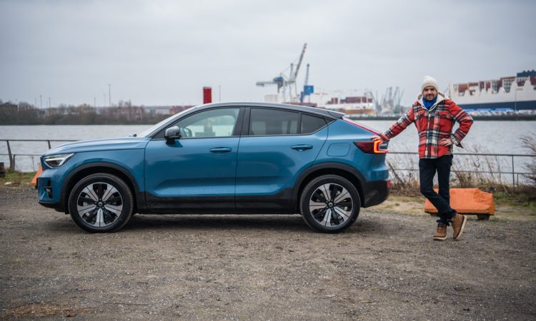 Volvo C40 Twin Enginge Recharge Volvo XC40 Coupe Test Fahrbericht Reichweite AUTOmativ.de 2 750x450 - Fahrbericht Volvo C40 Recharge (2022): Mehr als ein XC40 Coupé!