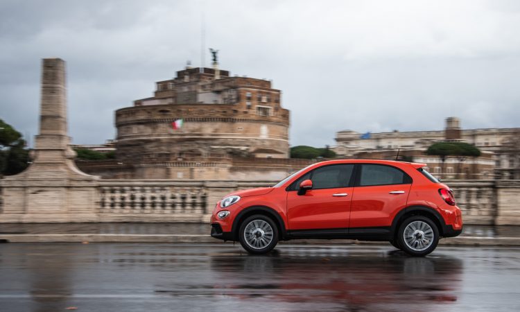 Fiat 500X mit neuen Preisen und RED Sondermodell zum Modelljahr 2022 3 750x450 - Fiat 500X mit neuen Preisen und (RED) Sondermodell zum Modelljahr 2022