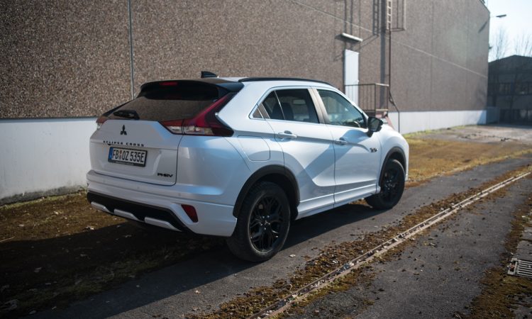 Mitsubishi Eclipse Cross Select Black Sondermodell PHEV Plug In Hybrid Test Fahrbericht Preis AUTOmativ.de Benjamin Brodbeck 6 750x450 - Mitsubishi Eclipse Cross PHEV Select Black Sondermodell im Test: Kaum Preisvorteil beim Sondermodell