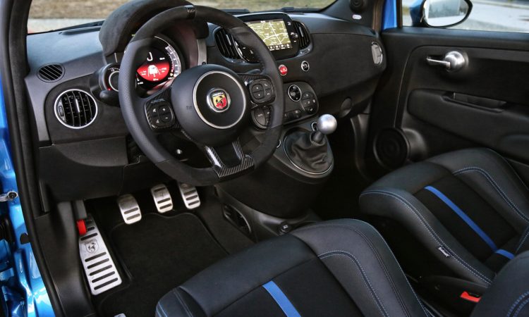 Sonderserie Abarth 695 Tributo 131 Rally auf 695 Einheiten limitiert AUTOmativ.de 11 750x450 - Sonderserie Abarth 695 Tributo 131 Rally: Der macht Lust auf mehr!