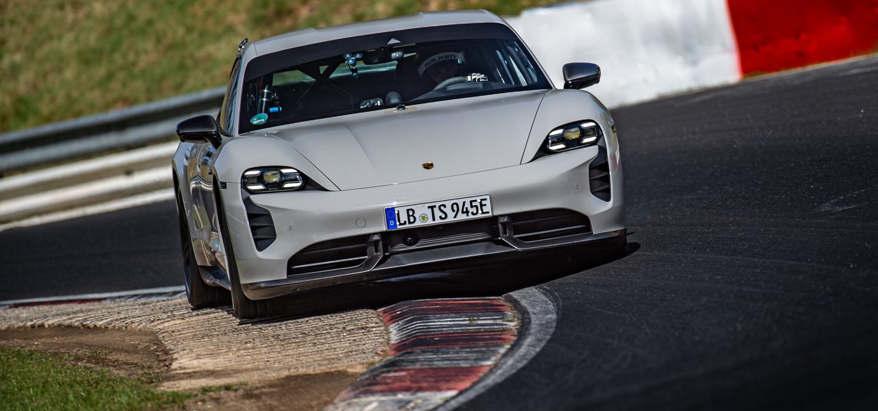 Nordschleife: Porsche Taycan Turbo S (Performance-Kit) schneller als Zonda F, GT3 RS oder Koenigsegg CCX!