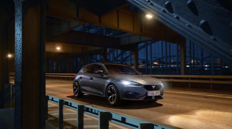 Cupra Leon eTSI Preis AUTOmativ.de 4 800x445 - Den Cupra Leon gibt es auch mit 150 PS starkem Mild-Hybrid