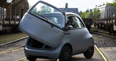 Microlino 2.0 Microlino Lite Stadtauto Clever Isetta Elektro Elektroauto AUTOmativ.de 5 390x205 - Microlino 2.0: So smart wie Smart sein könnte