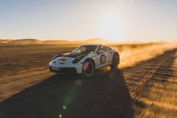 Porsche 911 Dakar 2023 neue Folierungen und Dekorklebe Sets 2023 Martini Racing Porsche Exclusive Manufaktur AUTOmativ.de 8 360x240 - Noch individueller: Porsche 911 Dakar mit exklusiven Dekoren über Porsche Exclusive