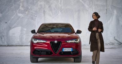 Facelift fuer Alfa Romeo Stelvio 2023 Alfa Romeo und NFT Dokumentation Wartungshistorie AUTOmativ.de 3 390x205 - Facelift für Alfa Romeo Stelvio (2023): So sexy können NFTs sein