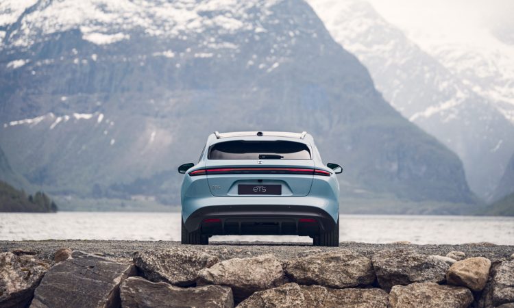 Nio ET5 Touring 2024 mit Taycan Heck und zu wenig Kofferraum fuer einen Kombi erste Daten und Technische Details AUTOmativ.de 25 750x450 - Nio ET5 Touring mit Taycan-Heck, wenig Kofferraum für einen Kombi