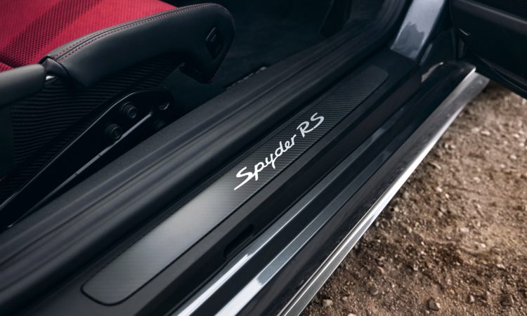 Porsche 718 Spyder RS 2024 AUTOmativ.de 4 750x450 - Porsche 718 Spyder RS (2024): Diese 5 Eigenschaften machen ihn außergewöhnlich