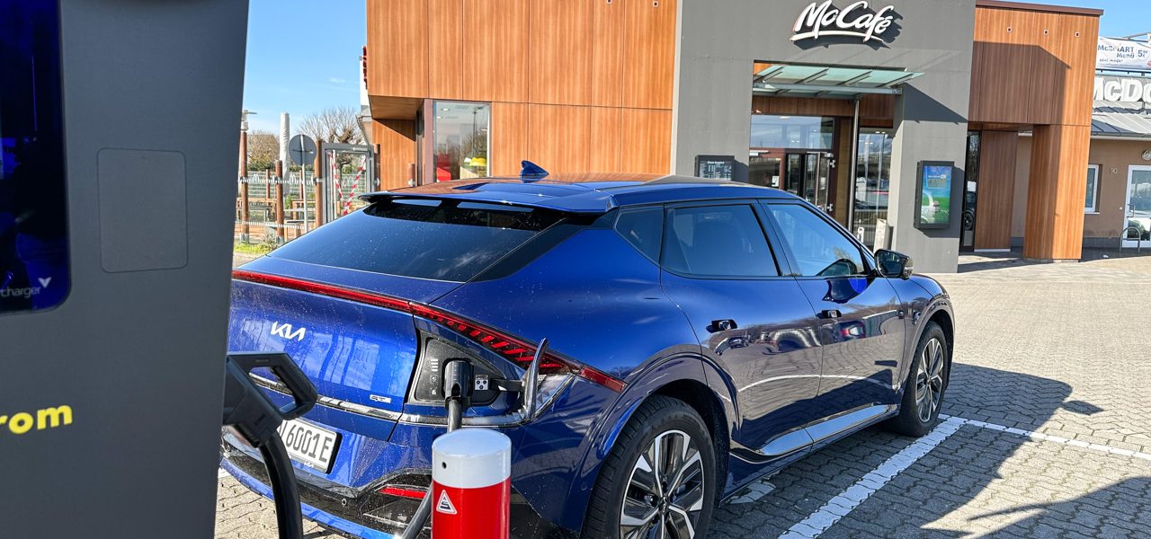 Aktuelle Lieferzeiten von Elektroautos – September 2023
