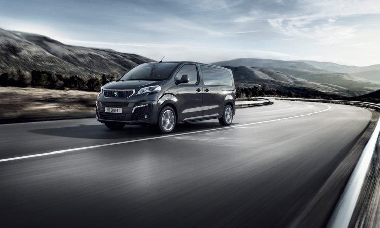 Peugeot e Traveller und Citroen e Spacetourer mit jeweils 2.011 Liter Kofferraumvolumen AUTOmativ.de 3 750x450 - Diese 10 Autos haben den meisten Platz im Kofferraum