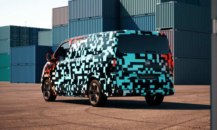 Volkswagen Nutzfahrzeuge startet den Vorverkauf des neuen Transporter AUTOmativ.de 3 750x450 - Neuer VW T7 Transporter startet bei 43.770 Euro (2025): Erste Bilder zum Start des Vorverkaufs