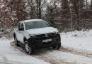 Volkswagen VW Amarok 2024 DoKa Amarok Offroad VW Amarok mit Dachzelt Test Amarok Schnee Preise AUTOmativ.de Benjamin Brodbeck 13 130x90 - Caterham Project V Prototyp soll einer der leichtesten Elektro-Sportwagen der Welt werden