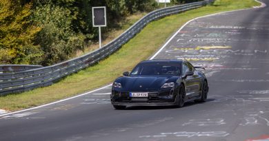 Nordschleife: Porsche Taycan Turbo GT Prototyp 18 Sekunden schneller als Tesla Model S Plaid - AUTOmativ.de