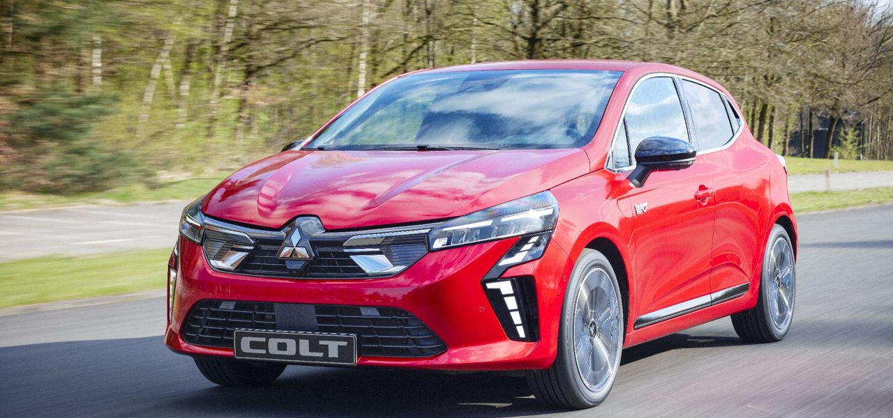 Neuer Mitsubishi Colt 2024 als Schwestermodell in Lizenz des Renault Clio drei Motorisierungen und vier Ausstattungsvarianten Ausstattung Preis AUTOmativ.de News 11 1280x600 - Mitsubishi Colt (2024): Renault Clio auf japanisch kostet mindestens 16.490 Euro
