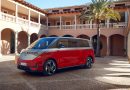 Volkswagen VW ID. Buzz GTX mit 340 PS und 1.800 Kg Anhaengelast der Porsche unter den Bussen AUTOmativ.de News 24 130x90 - VW ID. Buzz Pro, ID. Buzz Langversion und ID. Buzz GTX (2024): Alle Infos zum Elektro-Bulli! [UPDATE]