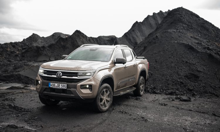 Volkswagen VW Amarok V6 2024 im Test und Fahrbericht Ford Ranger Vergleich Fahrdynamik Offroad AUTOmativ.de 48 750x450 - Fahrbericht VW Amarok V6 (2024): Platzhirsch mit Sprung bei Technik und Digitalisierung