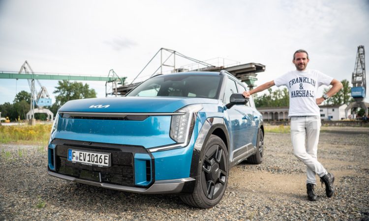 Kia EV9 GT-Line 6-Sitzer im Komfort- und Autobahn-Test Kia EV9 GT Line im Test und Fahrbericht AUTOmativ.de 23 750x450 - Kia EV9 GT-Line 6-Sitzer im Komfort- und Autobahn-Test
