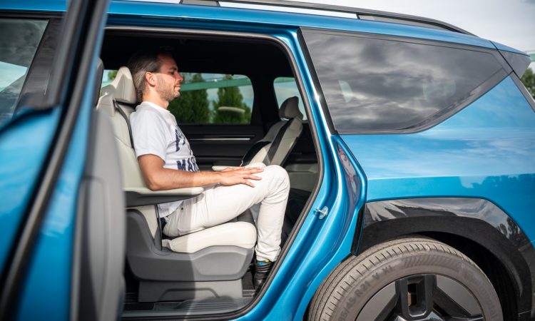 Kia EV9 GT-Line 6-Sitzer im Komfort- und Autobahn-Test Kia EV9 GT Line im Test und Fahrbericht AUTOmativ.de 30 750x450 - Kia EV9 GT-Line 6-Sitzer im Komfort- und Autobahn-Test