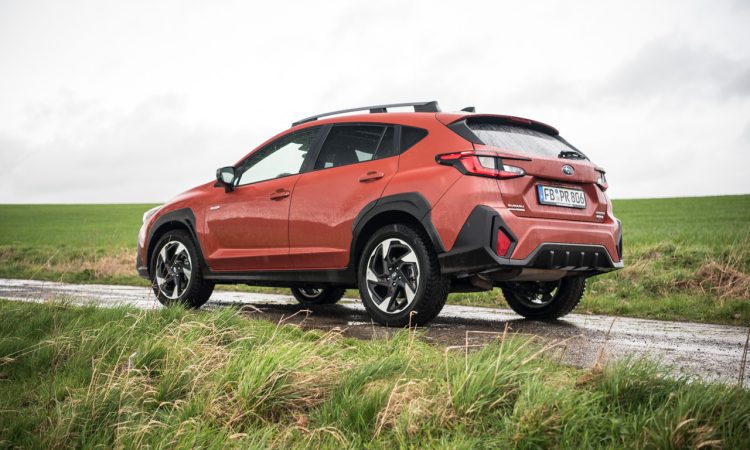 Subaru Crosstrek 2.0ie Platinum CVT 2023 im Test und Fahrbericht AUTOmativ.de Benjamin Brodbeck Subaru Impreza SUV Subaru SUV Test 33 750x450 - 45 Jahre Subaru in Deutschland: Boxermotor, Bodenfreiheit, Allrad – eine Erfolgsgeschichte?