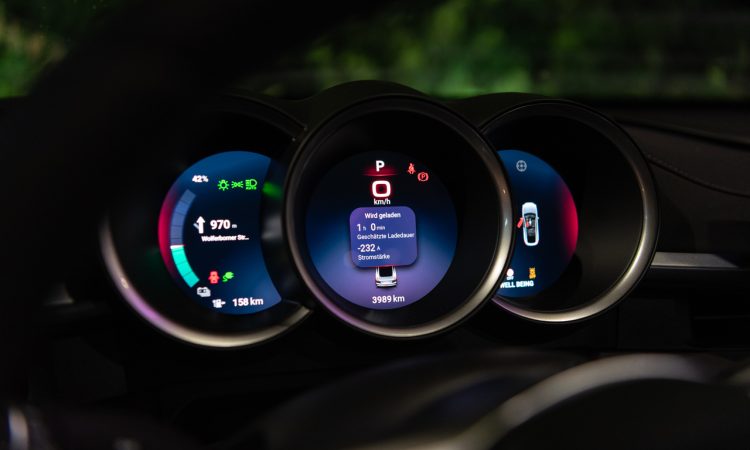 GWM Ora 07 GT (2025) im Fahrbericht: Chinesische Elektro-Limousine mit europäischen Designelementen GWM Ora 07 GT 2025 im Test und Fahrbericht AUTOmativ.de 31 750x450 - GWM Ora 07 GT (2025) im Fahrbericht: Chinesische Elektro-Limousine mit europäischen Designelementen