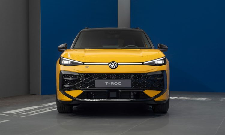 Neuer VW T-Roc (2026): Kompakt-SUV ab 30.845 Euro, kein Diesel, kein Cabriolet - dafür T-Roc R Volkswagen VW T Roc 2026 Zweite Generation VW T Roc VW T Roc 1.5 TSI VW T Roc 2026 ohne Diesel und ohne Cabriolet AUTOmativ.de News 7 750x450 - Neuer VW T-Roc (2026): Kompakt-SUV ab 30.845 Euro, kein Diesel, kein Cabriolet - dafür T-Roc R