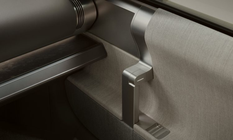 Kommentar Audi Concept C: Wie Audi die Seele seiner künftigen Sportwagen bewahren muss - und wird Audi Concept C Design Studie 2026 als Ausblick auf kommende Audi R8 oder Audi TT Modelle AUTOmativ.de News 4 750x450 - Kommentar Audi Concept C: Wie Audi die Seele seiner künftigen Sportwagen bewahren muss - und wird