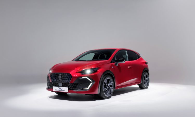 Neuer Renault Clio (2026): Kein Elektroantrieb kostet ab 21.000 Euro Neuer Renault Clio 2026 als Benziner und Hybrid kein Elektroantrieb im neuen Renault Clio Renault Clio mit 35 Jahren Geschicht IAA Muenchen 2025 Premiere Renault Clio AUTOmativ.de News 36 750x450 - Neuer Renault Clio (2026): Kein Elektroantrieb kostet ab 21.000 Euro