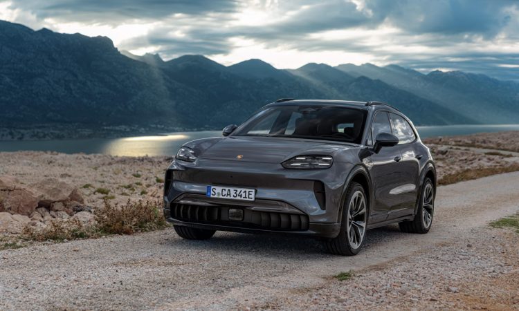 Porsche Cayenne Electric und Porsche Cayenne Turbo Electric 2026 als vollelektrischer SUV AUTOmativ.de News 12 750x450 - Leichter als gedacht: Neuer Porsche Cayenne Electric (2026) wiegt rund 2,6 Tonnen