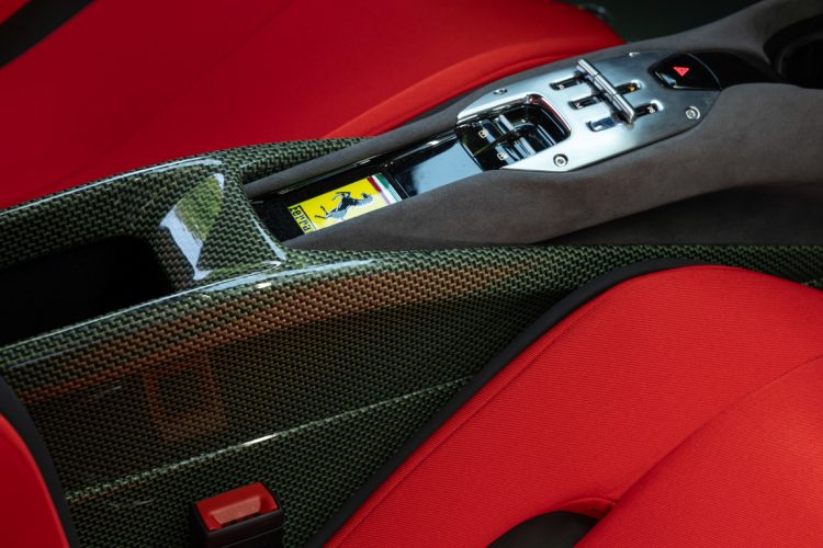 Ferrari SC40 2026 One Off AUTOmativ.de News 17 750x500 - Ferrari SC40: Ferrari zeigt One-Off aus dem Special-Projects-Programm