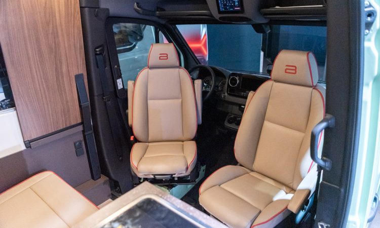 Bürstner Habiton HM 6.0 (2026): Kompakter Premium-Campervan startet bei rund 73.000 Euro - CMT 2026 Buerstner Habiton HM 6.0 Wohnmobil 2026 auf der CMT Messe Stuttgart 2026 Buerstner Habiton HM 6.0 Buerstner Wohnmobile Buerstner Wohnmobil 2026 7 750x450 - Bürstner Habiton HM 6.0 (2026): Kompakter Premium-Campervan startet bei rund 73.000 Euro - CMT 2026