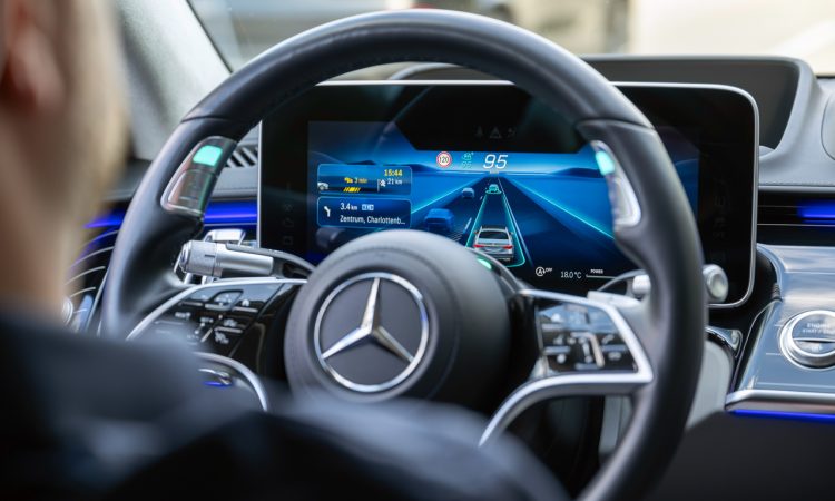 Nächste Mercedes-Benz S-Klasse ohne Level 3 Fähigkeiten Mercedes Benz S Klasse 2025 Interieur Exterieur Mercedes Drive Pilot autonomes Fahren Level 3 Mercedes Benz S Klasse AUTOmativ.de 17 750x450 - Nächste Mercedes-Benz S-Klasse ohne Level 3 Fähigkeiten