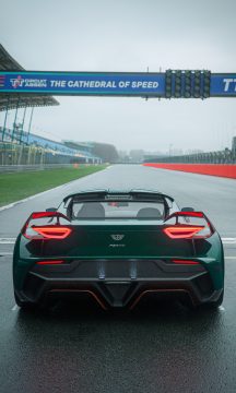 Donkervoort P24 RS 2026 Donkervoort P24 RS Preise und Technische Daten AUTOmativ.de News 33 216x360 - Donkervoort P24 RS (2026): 800 Kilogramm auf 600 PS Leistung!