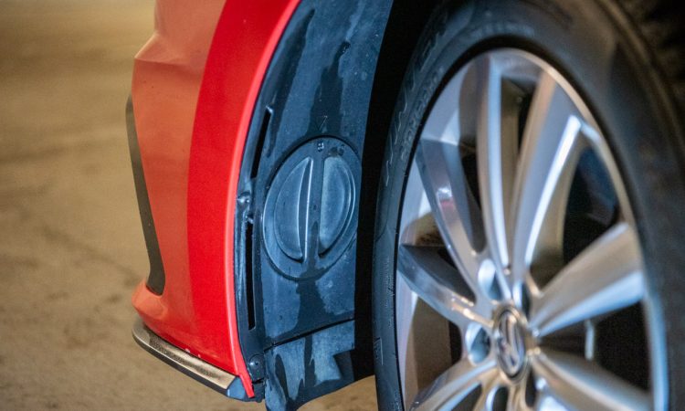 Osram Night Breaker LED SMART H8 Nebelscheinwerfer fuer den Volkswagen VW Polo GTI 200 PS Einbau Test Technik Test AUTOmativ.de Technologie 33 750x450 - Test Osram Night Breaker LED Smart H8: LED-Nebelscheinwerfer-Upgrade f&uuml;r VW Polo GTI