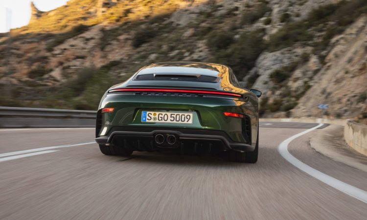 Porsche 911 GT3 Touring 2022 2024 992.1 Porsche 911 GT3 Porsche 911 GT3 Touring Paket AUTOmativ.de News 5 750x450 - Preise f&uuml;r gebrauchte Porsche 911 GT3 Touring (992.1) geben weiter nach: Lohnt sich ein Einstieg?