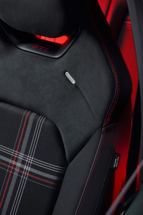 Langsamer schwerer hoeher teurer Neuer VW ID. Polo GTI 2026 mit 226 PS kostet ab 39.000 Euro AUTOmativ.de News 2 500x750 - Langsamer, schwerer, h&ouml;her, teurer: Neuer VW ID. Polo GTI (2026) mit 226 PS kostet ab 39.000 Euro