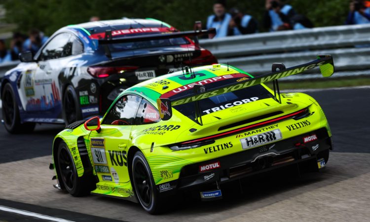"Nächstes Jahr mit zwei Autos" - Manthey Racing prüft Pläne für die 24 Stunden am Nürburgring 2027 Porsche Kundenmotorsport Porsche Manthey Manthey Grello Porsche 911 GT3 R Manthey Racing 24 Stunden Nuerburgring Nordschleife 2027 AUTOmativ.de News 6 750x450 - "Nächstes Jahr mit zwei Autos" - Manthey Racing prüft Pläne für die 24 Stunden am Nürburgring 2027