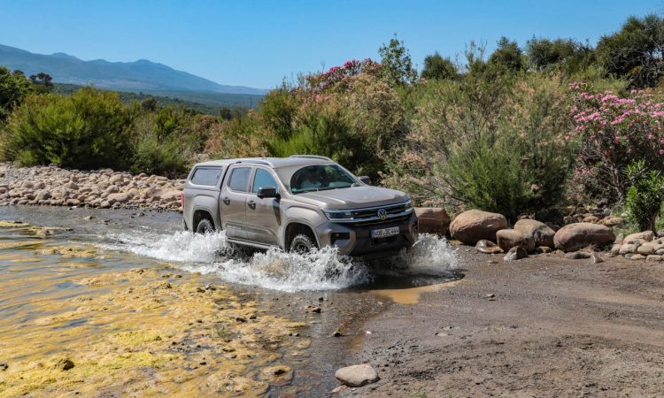 Mit dem VW Amarok V6 PanAmericana mit Seikel-Offroad-Umbau durch das Rif-Gebirge in Marokko Mit dem Volkswagen VW Amarok V6 Panamericana mit Seikel Umbau und Koni Daempfer Offroad durch das Riff Gebirge in Marokko AUTOmativ.de 121 750x450 - Mit dem VW Amarok V6 PanAmericana mit Seikel-Offroad-Umbau durch das Rif-Gebirge in Marokko