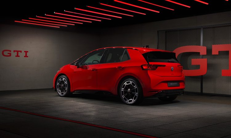 Volkswagen VW ID.3 GTI 2026 News 13 750x450 - VW ID.3 GTI: Elektrischer Hecktriebler kommt mit 326 PS und 601 Kilometern Reichweite