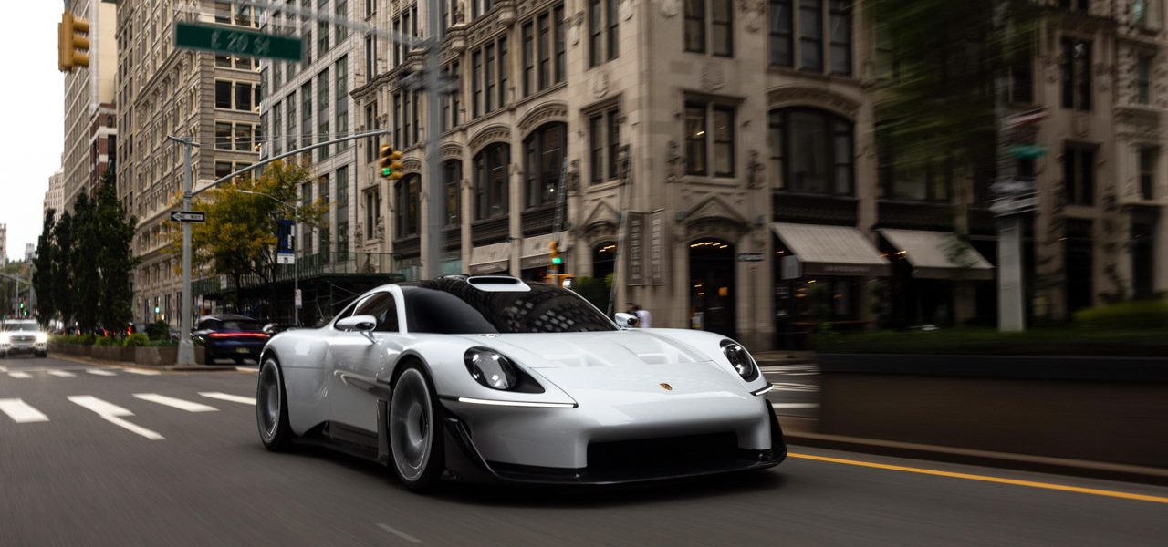 Porsche Mission S- Neue Mittelmotor-Supersportwagenplattform oberhalb des Porsche 911 - AUTOmativ.de News-15 Kehrt die Carrera GT Philosophie zurück? Porsche setzt beim Mission S auf mehr Fahrerfokus – und Selbstkontrolle