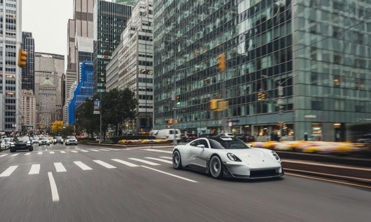 Kehrt die Carrera GT Philosophie zurück? Porsche setzt beim Mission S auf mehr Fahrerfokus - und Selbstkontrolle Porsche Mission S Neue Mittelmotor Supersportwagenplattform oberhalb des Porsche 911 AUTOmativ.de News 6 1 750x450 - Kehrt die Carrera GT Philosophie zurück? Porsche setzt beim Mission S auf mehr Fahrerfokus - und Selbstkontrolle