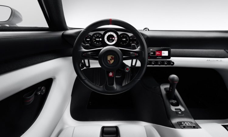 Porsche Mission S Studie: Jetzt wird's wild Porsche Mission S Neue Mittelmotor Supersportwagenplattform oberhalb des Porsche 911 AUTOmativ.de News 8 750x450 - Porsche Mission S Studie: Jetzt wird's wild